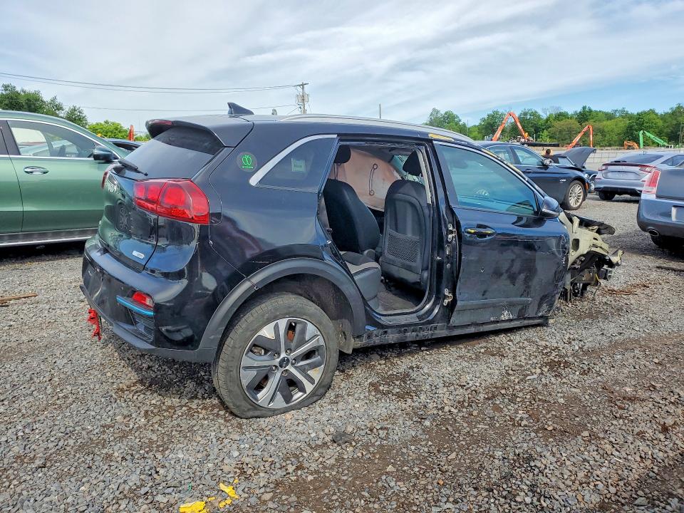 2022 Kia Niro VIN KNDCC3LG8N5153718 COPART salvage auction — ALL OVER, NY - CERTIFICATE OF TITLE (P), sold $600 on 2026-07-17 (photo 3)