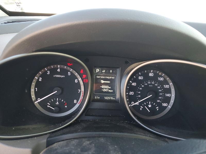 2017 Hyundai Santa fe VIN KM8SM4HF5HU171761 COPART salvage auction — MINOR DENT/SCRATCHES, Nc - Certificate Of Title (P), sold $1,800 on 2026-07-02 (photo 9)