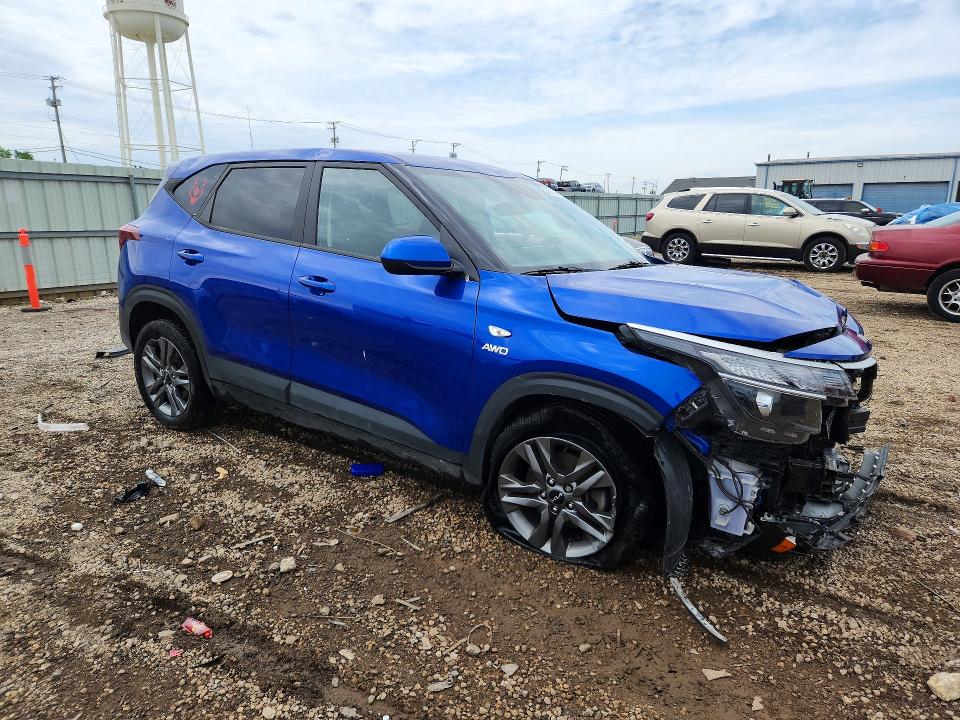 2023 Kia VIN KNDEPCAA8P7380412 COPART salvage auction — FRONT END, Il - Salvage Certificate, sold $2,350 on 2026-07-24 (photo 4)