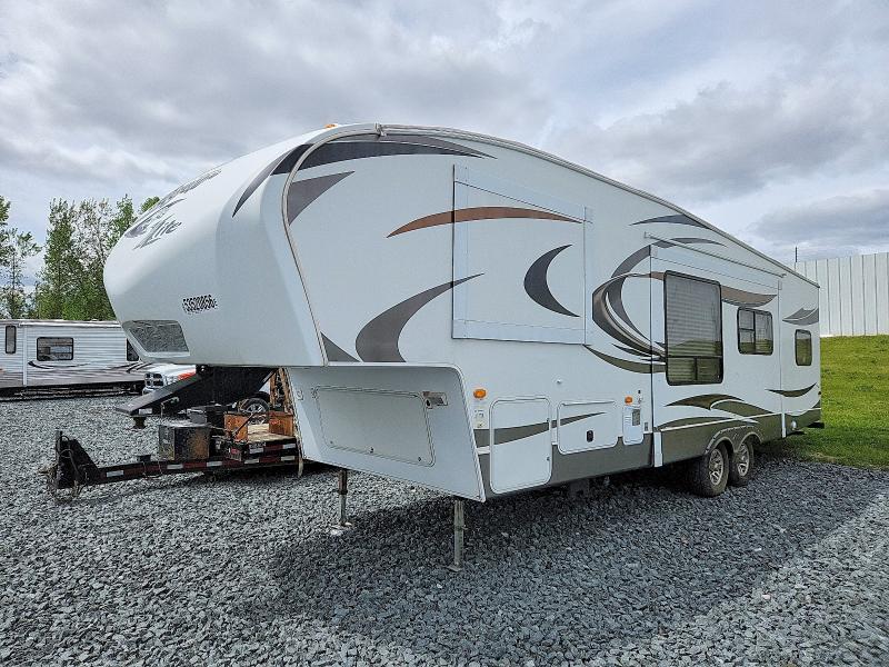 2012 Cougar Trailer VIN 4YDF29R21C2506634 COPART salvage auction — WATER/FLOOD, MI - CERTIFICATE OF TITLE, sold $3,150 on 2026-07-07 (photo 2)