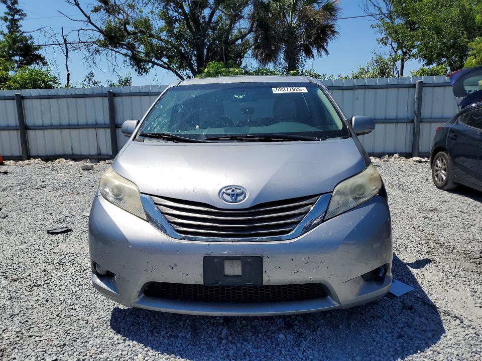 2012 Toyota Sienna VIN 5TDYK3DC3CS201055 COPART salvage auction — SIDE, Oh - Certificate Of Title, sold $1,750 on 2026-07-31 (photo 5)