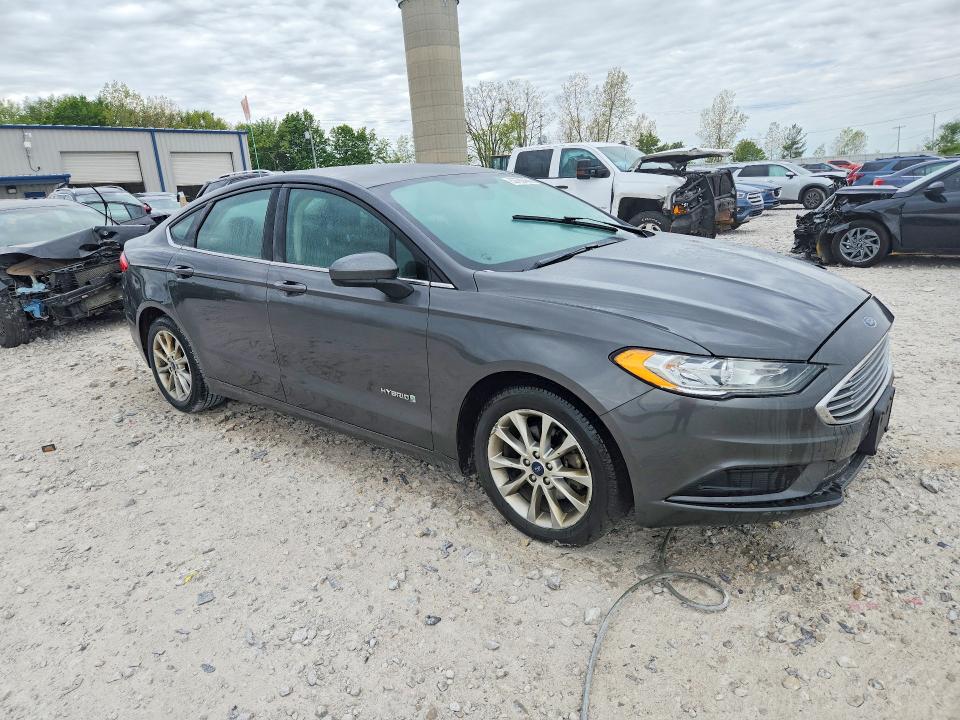2017 Ford Fusion VIN 3FA6P0LU8HR287979 COPART salvage auction — FRONT END, MI - CERT OF TITLE-SALVAGE VEHICLE, sold $575 on 2026-07-02 (photo 4)