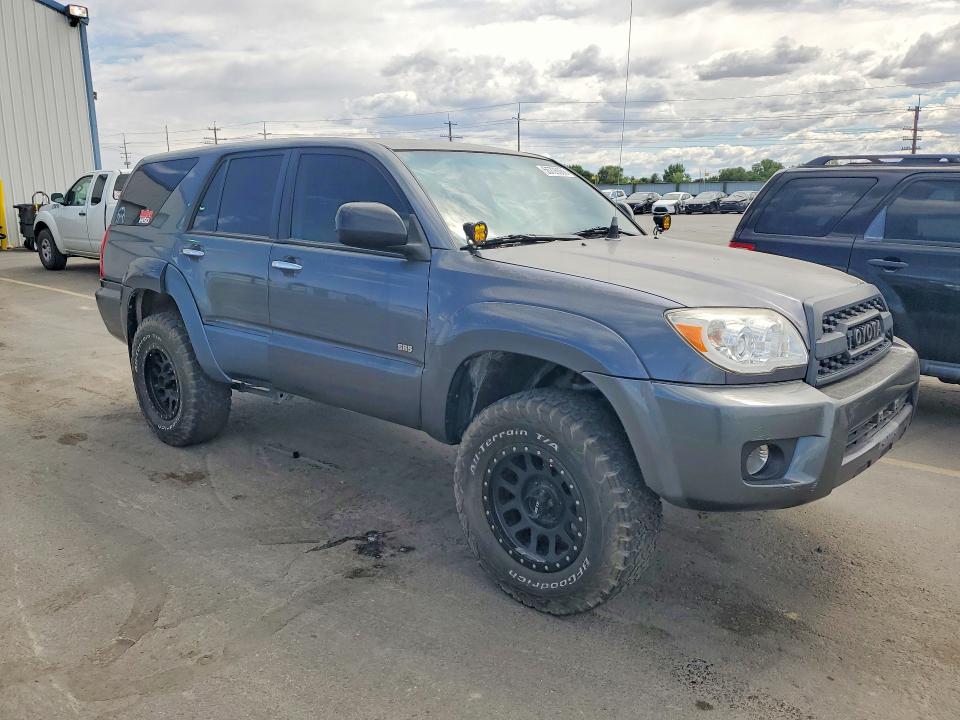 2006 Toyota 4runner VIN JTEZU14R760081657 COPART salvage auction — REAR END, ID - CERTIFICATE OF TITLE, sold $2,750 on 2026-07-30 (photo 4)