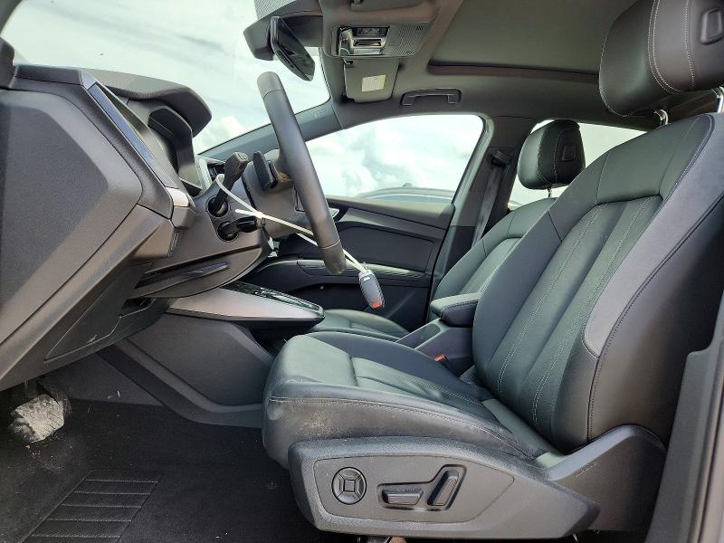 2024 Audi Q4 e-tron VIN WA1LUBFZ9RP084319 COPART salvage auction — VANDALISM, Fl - Certificate Of Destruction, sold $17,100 on 2026-07-15 (photo 7)