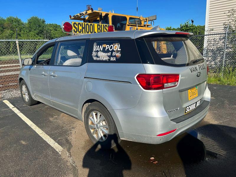 2017 Kia SEDONA VIN KNDMA5C1XH6264741 COPART salvage auction — NORMAL WEAR, MA - CERTIFICATE OF TITLE (P), sold $800 on 2026-07-02 (photo 3)