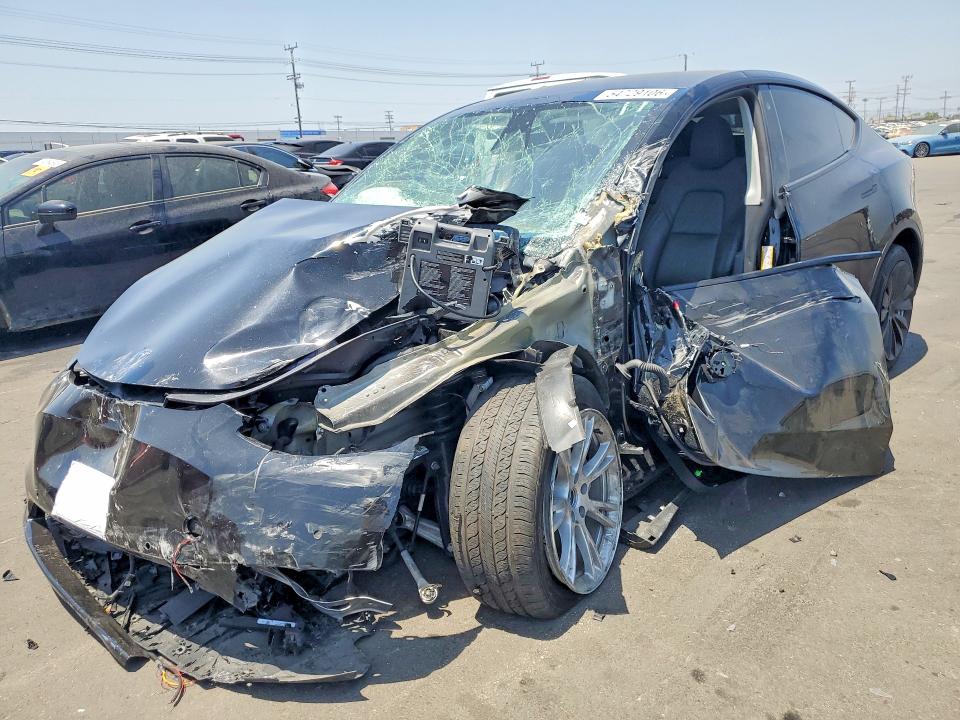 2022 Tesla VIN 7SAYGDEE6NF555153 COPART salvage auction — FRONT END, Ca - Salvage Certificate, sold $5,500 on 2026-07-27 (photo 1)