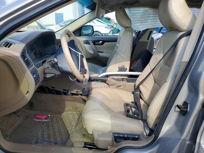 2001 Volvo V70 VIN YV1SZ58D611023467 COPART salvage auction — UNDERCARRIAGE, Id - Salvage Certificate Of Title, sold $175 on 2026-07-24 (photo 7)