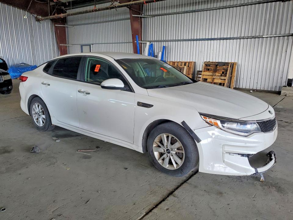 2016 Kia Optima VIN KNAGT4L33G5100977 COPART salvage auction — FRONT END, Ca - Dis/Dlr/Exp Only Clean Title, sold $1,000 on 2026-07-23 (photo 4)