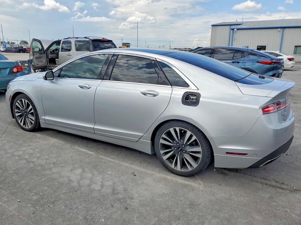 2017 Lincoln VIN 3LN6L5DC5HR618909 COPART salvage auction — HAIL, Ok - Cert Of Title-Salvage, sold $3,100 on 2026-07-17 (photo 2)