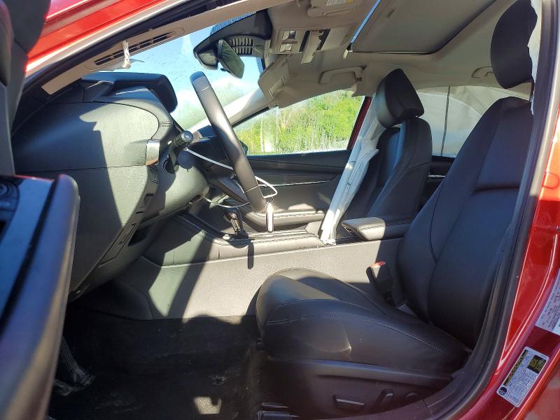 2025 Mazda 3 VIN JM1BPACM3S1759974 COPART salvage auction — MINOR DENT/SCRATCHES, IN - CERTIFICATE OF TITLE, sold $500 on 2026-07-28 (photo 7)