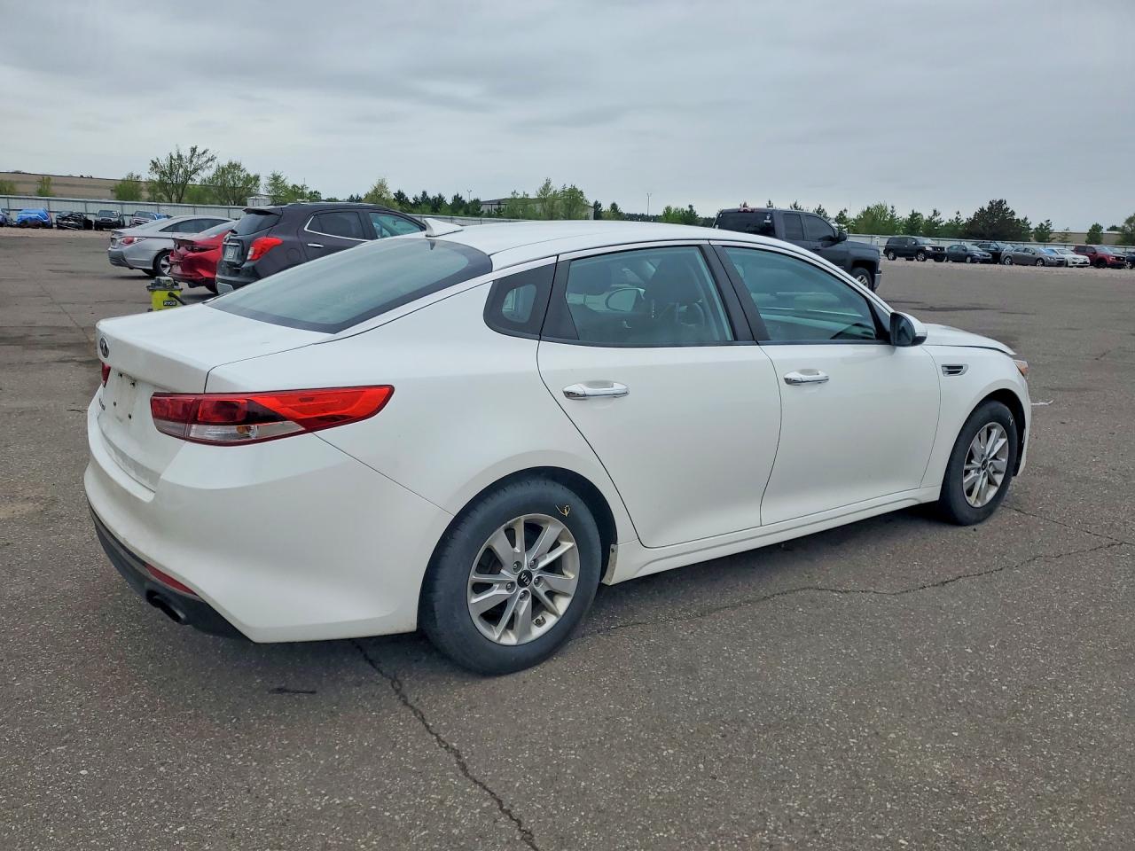 2016 Kia Optima VIN KNAGT4L38G5088275 COPART salvage auction — Front End, MN - CERT OF TITLE-SALVAGE, sold $900 on 2026-07-09 (photo 3)