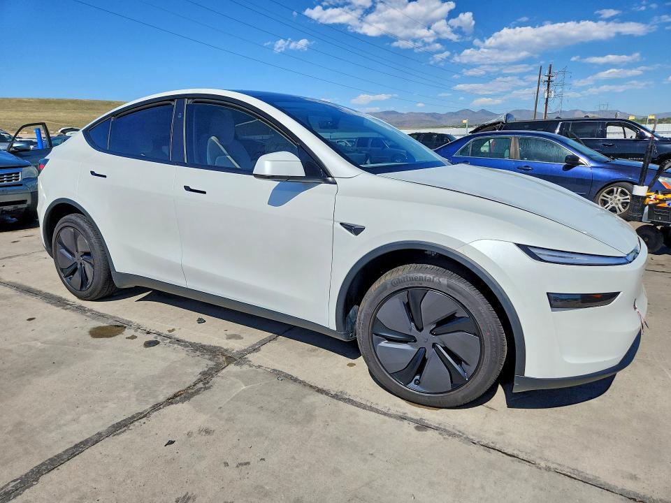 2026 Tesla Model y VIN 7SAYGDED9TF417000 COPART salvage auction — FRONT END, Co - Salvage Title, sold $22,100 on 2026-07-06 (photo 4)