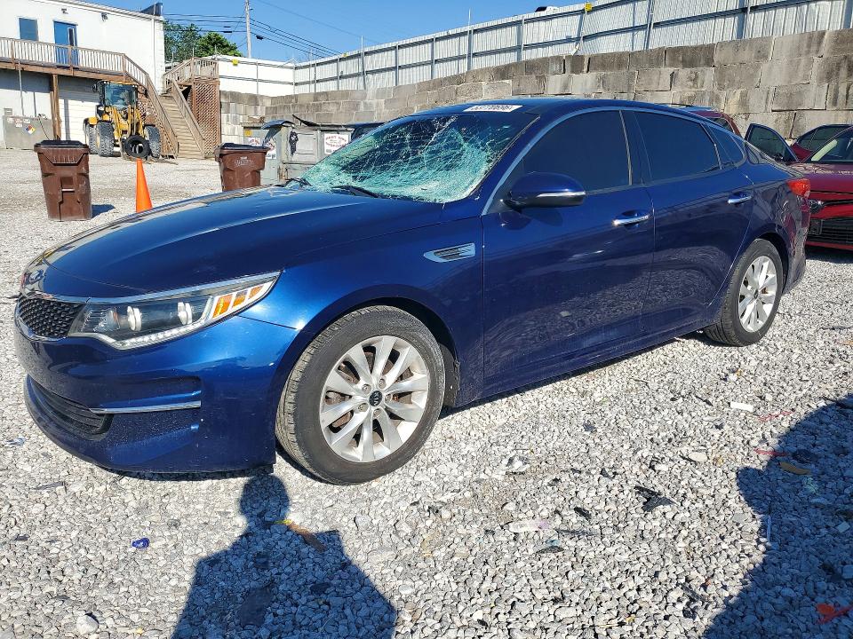 2016 Kia Optima VIN 5XXGU4L32GG087098 COPART salvage auction — ROOF, In - Certificate Of Title, sold $1,500 on 2026-07-17 (photo 1)