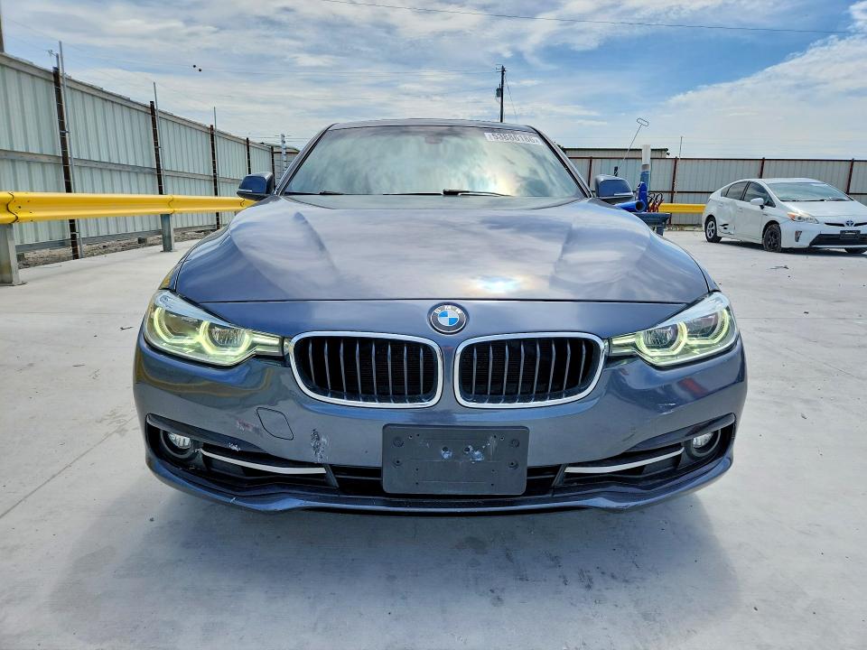 2017 BMW 3er VIN WBA8B9C5XHK675599 COPART salvage auction — REAR END, Tx - Salvage Vehicle Title, sold $3,950 on 2026-07-10 (photo 5)