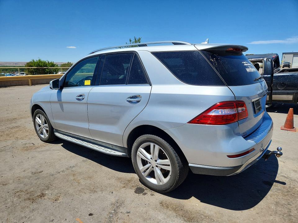 2014 Mercedes-benz Ml-class VIN 4JGDA2EB5EA289653 COPART salvage auction — NORMAL WEAR, Az - Certificate Of Title, sold $4,200 on 2026-08-13 (photo 2)