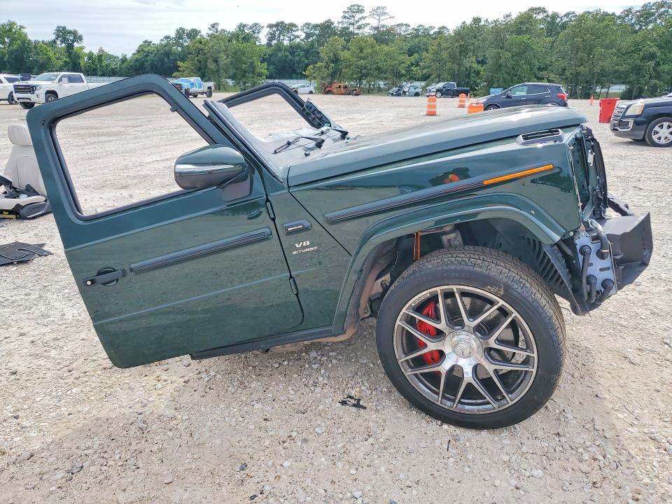 2024 Mercedes-benz G-klasse VIN W1NYC7HJ9RX494355 COPART salvage auction — VANDALISM, Tx - Nonrepairable Title, sold $25,500 on 2026-07-14 (photo 4)