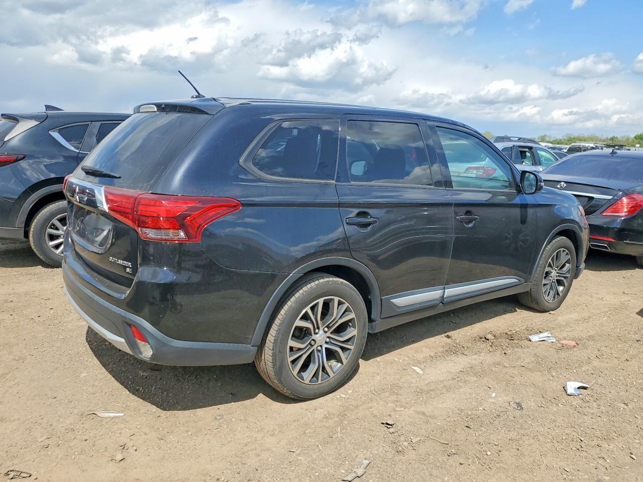 2016 Mitsubishi Outlander VIN JA4AZ3A36GZ017311 COPART salvage auction — Minor Dent/Scratches, IN - CERTIFICATE OF TITLE (P), sold $3,450 on 2026-07-08 (photo 3)