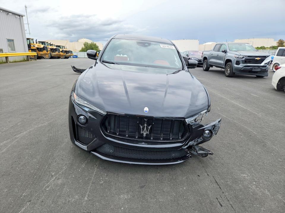 2021 Maserati Levante VIN ZN661ZUAXMX378465 COPART salvage auction — FRONT END, CA - NON-REPAIRABLE VEHICLE CERT, sold $8,500 on 2026-07-29 (photo 5)