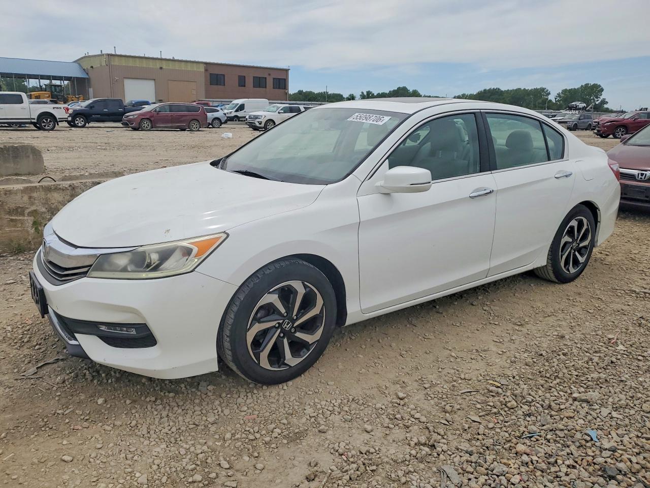 2016 Honda Accord VIN 1HGCR2F76GA030015 COPART salvage auction — Hail, KS - CERT OF TITLE-SALVAGE, sold $4,350 on 2026-07-07 (photo 1)