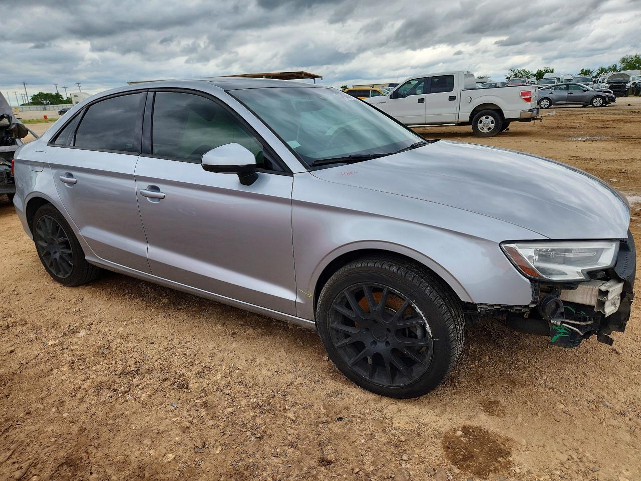 2018 Audi A3 VIN WAUB8GFF4J1066081 COPART salvage auction — Front End, TX - SALVAGE VEHICLE TITLE, sold $5,100 on 2026-07-09 (photo 4)