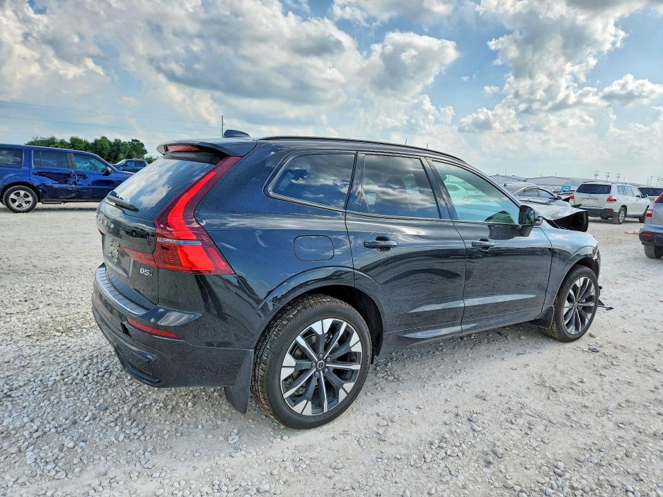 2026 Volvo Xc60 VIN YV4M12RC4T1437065 COPART salvage auction — FRONT END, Tx - Salvage Vehicle Title, sold $20,200 on 2026-07-02 (photo 3)