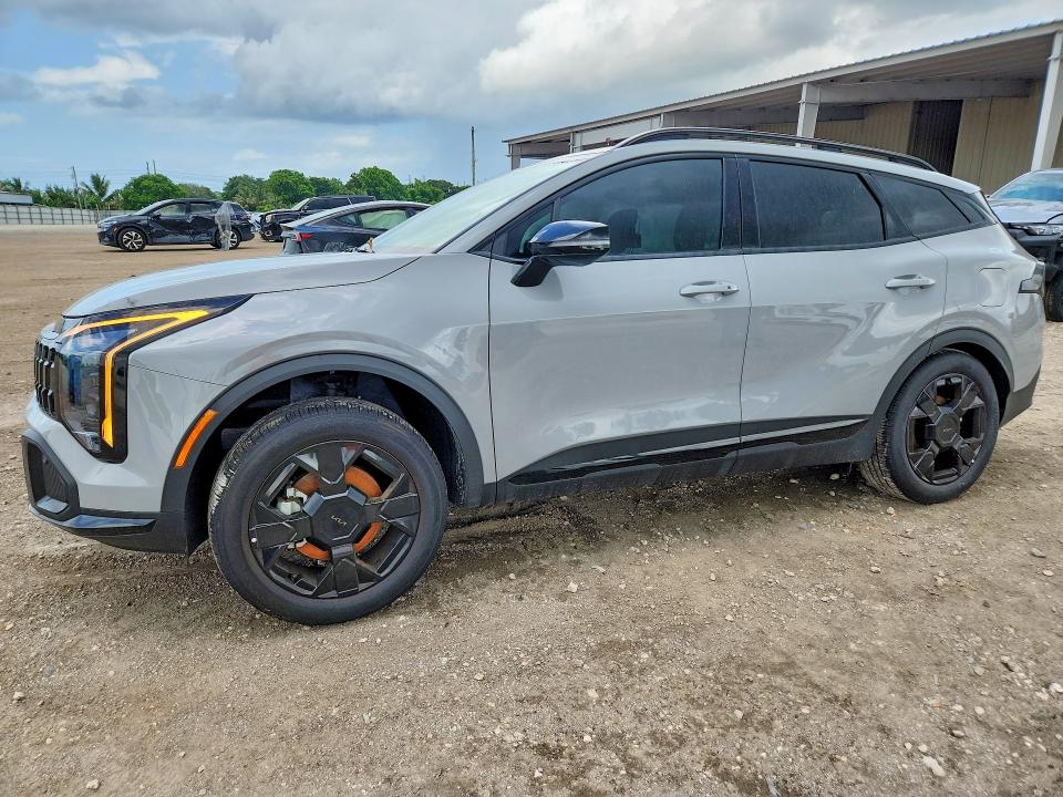 2026 Kia Sportage VIN 5XYK6CDF8TG328269 COPART salvage auction — SIDE, Salvage Title, sold $7,700 on 2026-07-29 (photo 1)