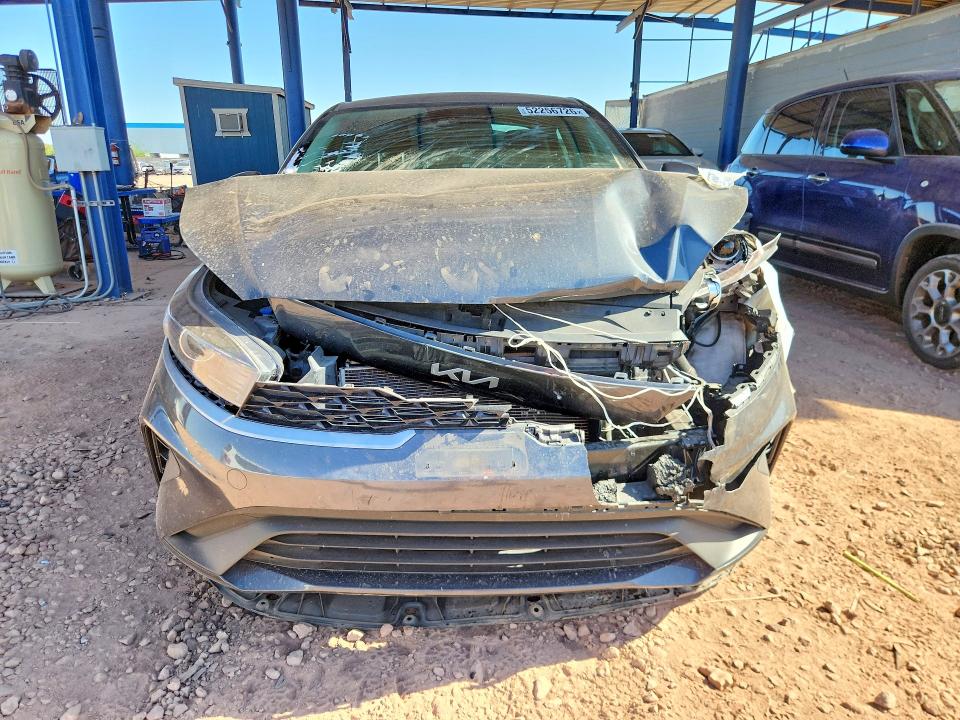 2024 Kia Forte VIN 3KPF24AD8RE725234 COPART salvage auction — REAR END, Az - Cert Of Title - Salvage, sold $2,000 on 2026-07-09 (photo 5)