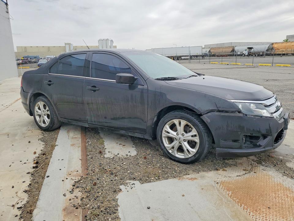 2012 Ford Fusion VIN 3FAHP0HG6CR439987 COPART salvage auction — FRONT END, WA - CERT OF OWNERSHIP-REBUILT, sold $100 on 2026-07-02 (photo 4)