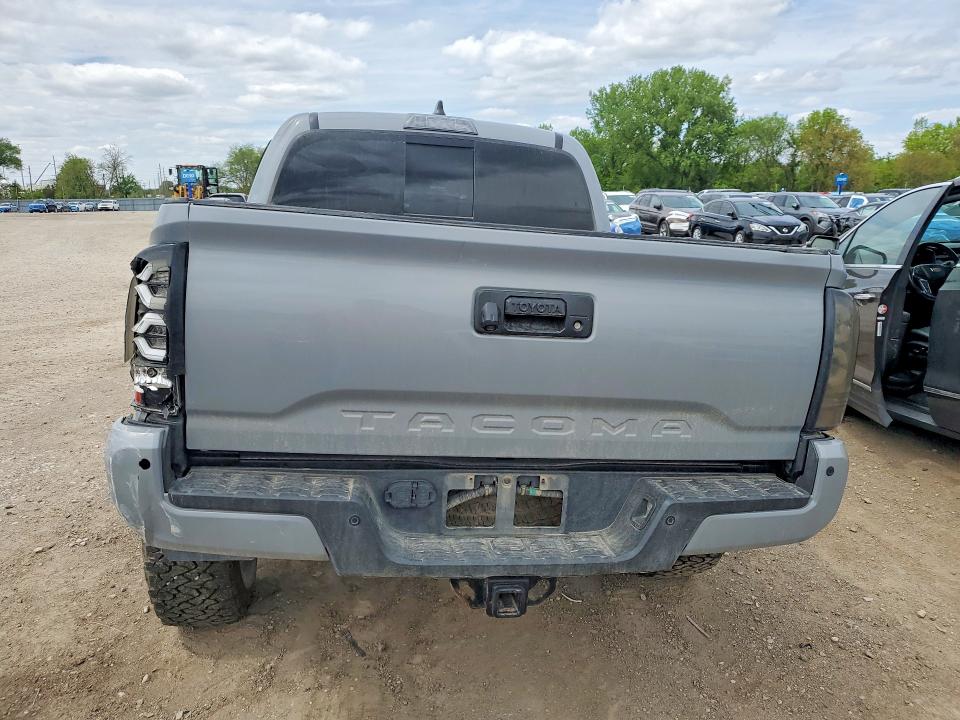 2020 Toyota Tacoma VIN 5TFCZ5AN4LX237208 COPART salvage auction — SIDE, Ia - Cert Of Title-Salvage Title, sold $9,300 on 2026-07-03 (photo 6)