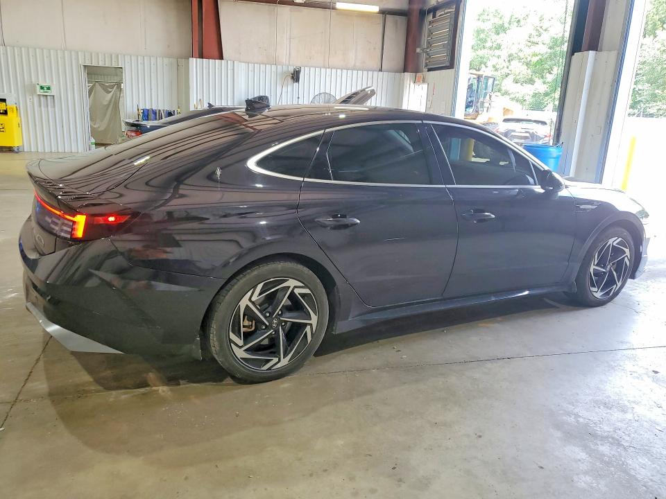 2025 Hyundai Sonata VIN KMHL14JA4SA434181 COPART salvage auction — FRONT END, Tx - Salvage Vehicle Title, sold $8,000 on 2026-07-20 (photo 3)