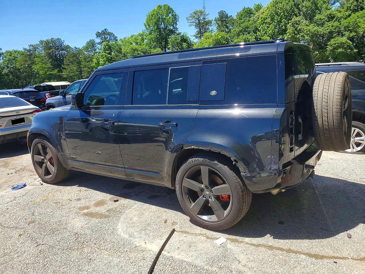 2024 Land Rover Defender VIN SALEXEEU6R2262867 COPART salvage auction — Front End, GA - CERT OF TITLE-SALVAGE, sold $51,000 on 2026-07-02 (photo 2)