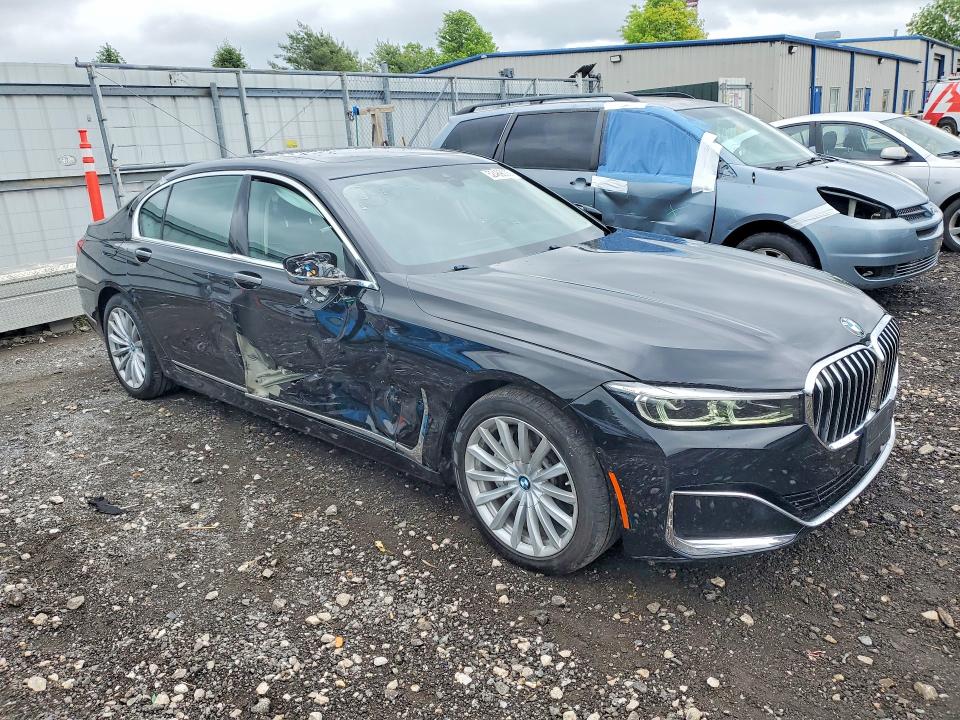 2022 BMW VIN WBA7T4C0XNCH65392 COPART salvage auction — SIDE, Id - Salvage Certificate Of Title, sold $18,300 on 2026-08-10 (photo 4)