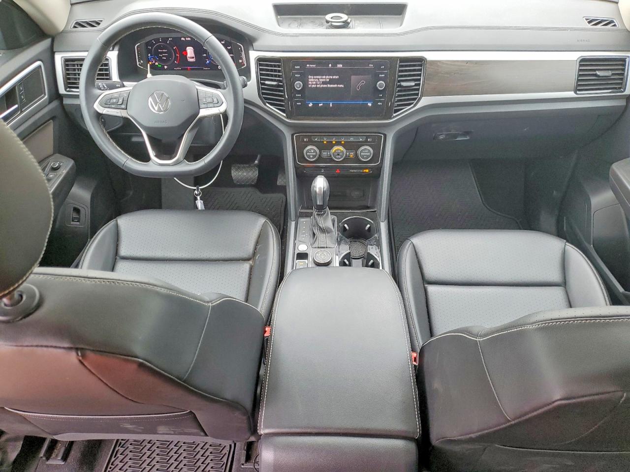 2023 Volkswagen Atlas VIN 1V2KR2CA9PC551517 COPART salvage auction — Side, TX - SALVAGE VEHICLE TITLE, sold $9,600 on 2026-07-09 (photo 8)