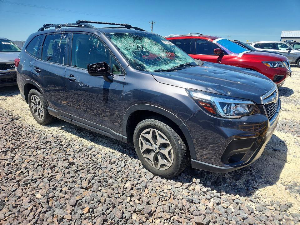 2020 Subaru Forester VIN JF2SKAGC3LH527482 COPART salvage auction — HAIL, Wv - Salvage Certificate, sold $4,850 on 2026-07-13 (photo 4)