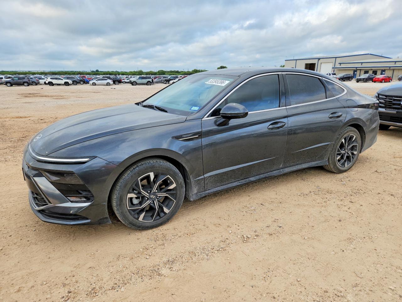 2024 Hyundai Sonata VIN KMHL64JA0RA392717 COPART salvage auction — Minor Dent/Scratches, TX - SALVAGE VEHICLE TITLE, sold $10,400 on 2026-07-09 (photo 1)