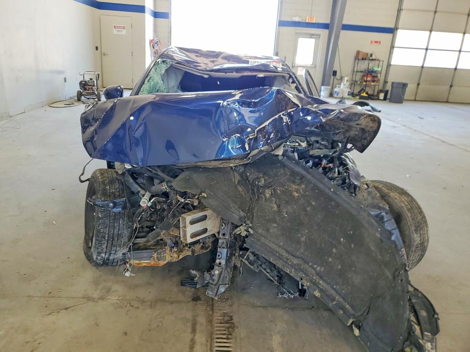 2020 Nissan Altima VIN 1N4BL4BV9LC206295 COPART salvage auction — ALL OVER, VA - CERT OF TITLE - SALVAGE, sold $425 on 2026-07-02 (photo 5)