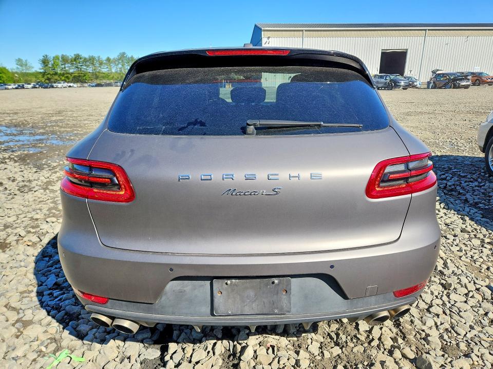 2015 Porsche Macan VIN WP1AB2A51FLB60141 COPART salvage auction — MINOR DENT/SCRATCHES, Nj - Certificate Of Title, sold $7,600 on 2026-07-27 (photo 6)