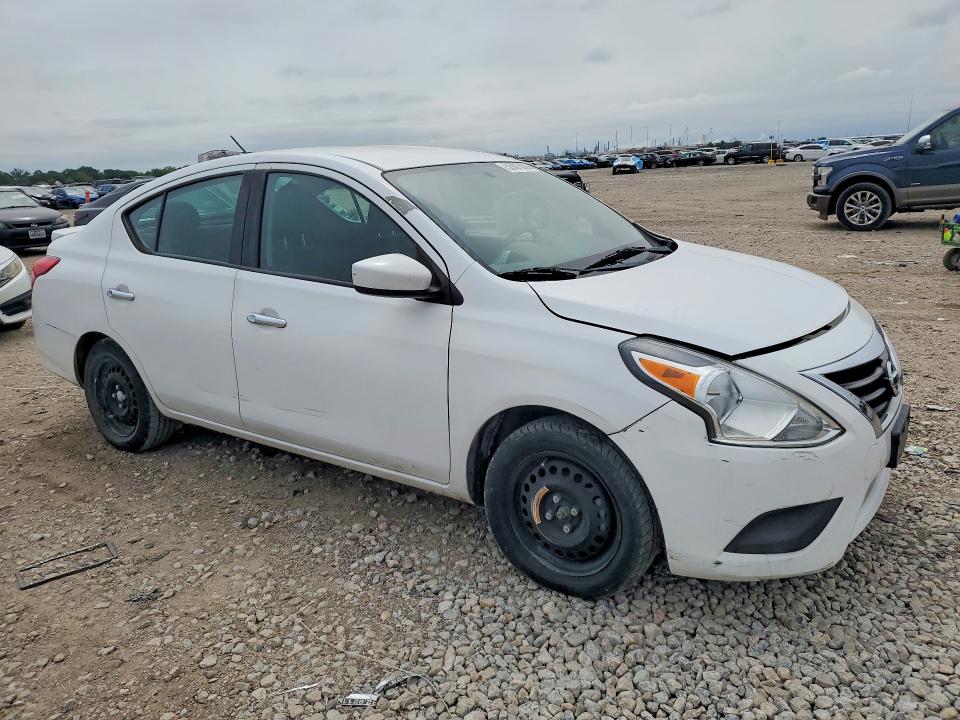 2019 Nissan Versa VIN 3N1CN7AP4KL850788 COPART salvage auction — NORMAL WEAR, Tx - Certificate Of Title, sold $1,800 on 2026-08-03 (photo 4)