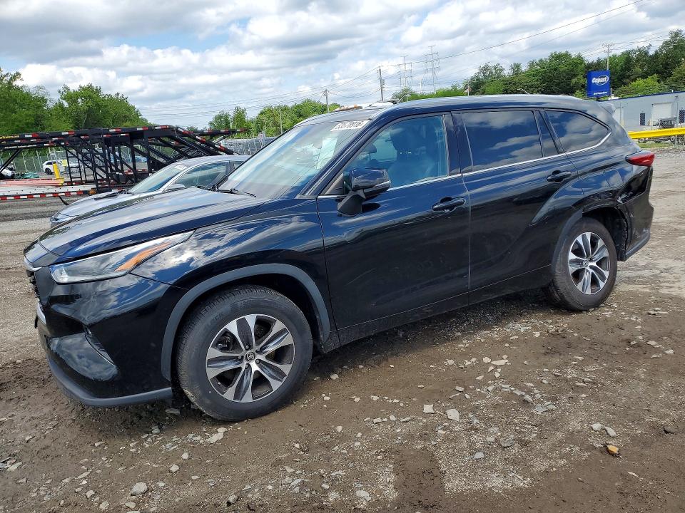 2021 Toyota VIN 5TDGZRAH6MS066326 COPART salvage auction — REAR END, Id - Salvage Certificate Of Title, sold $8,100 on 2026-07-23 (photo 1)
