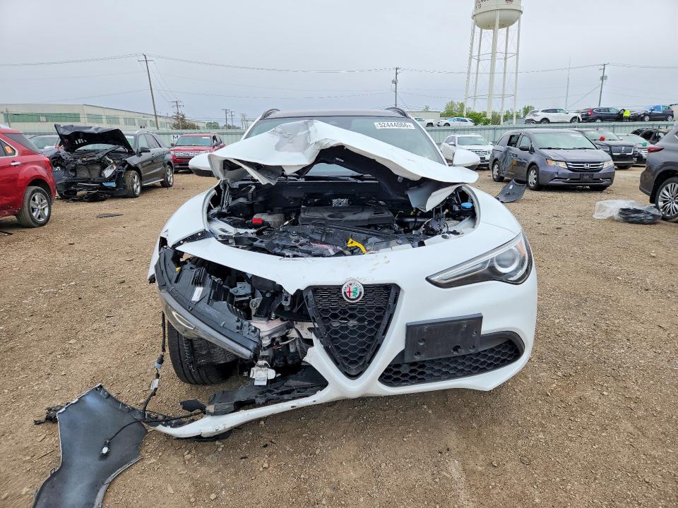 2022 Alfa romeo VIN ZASPAKAN5N7D42745 COPART salvage auction — FRONT END, Il - Salvage Certificate, sold $6,600 on 2026-08-19 (photo 5)
