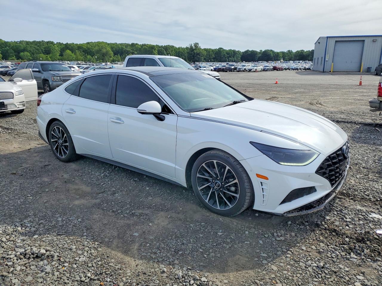2021 Hyundai Sonata VIN 5NPEH4J20MH101585 COPART salvage auction — Side, AR - CERT OF TITLE-SALVAGE, sold $5,500 on 2026-07-01 (photo 4)