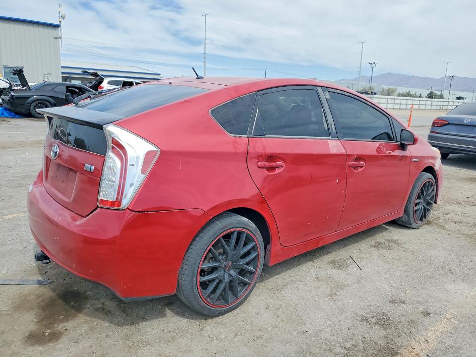 2013 Toyota Prius VIN JTDKN3DU4D1673804 COPART salvage auction — SIDE, Nv - Salvage Title, sold $550 on 2026-07-14 (photo 3)