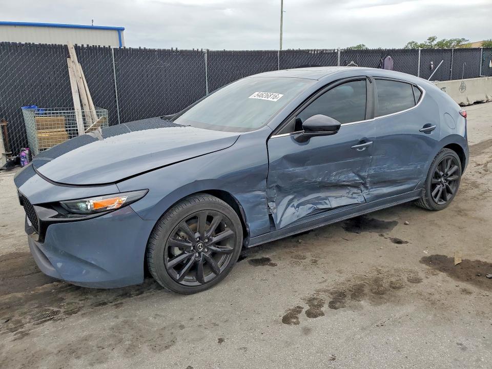 2022 Mazda 3 VIN JM1BPALL1N1513825 COPART salvage auction — SIDE, FL - CERTIFICATE OF DESTRUCTION, sold $2,450 on 2026-07-28 (photo 1)