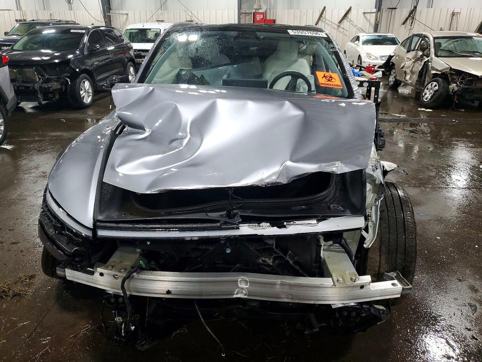 2026 Tesla Model y VIN 7SAYGDEE3TF325261 COPART salvage auction — ROLLOVER, Wi - Cert Of Title-Salvage Vehicle, sold $3,350 on 2026-07-07 (photo 5)