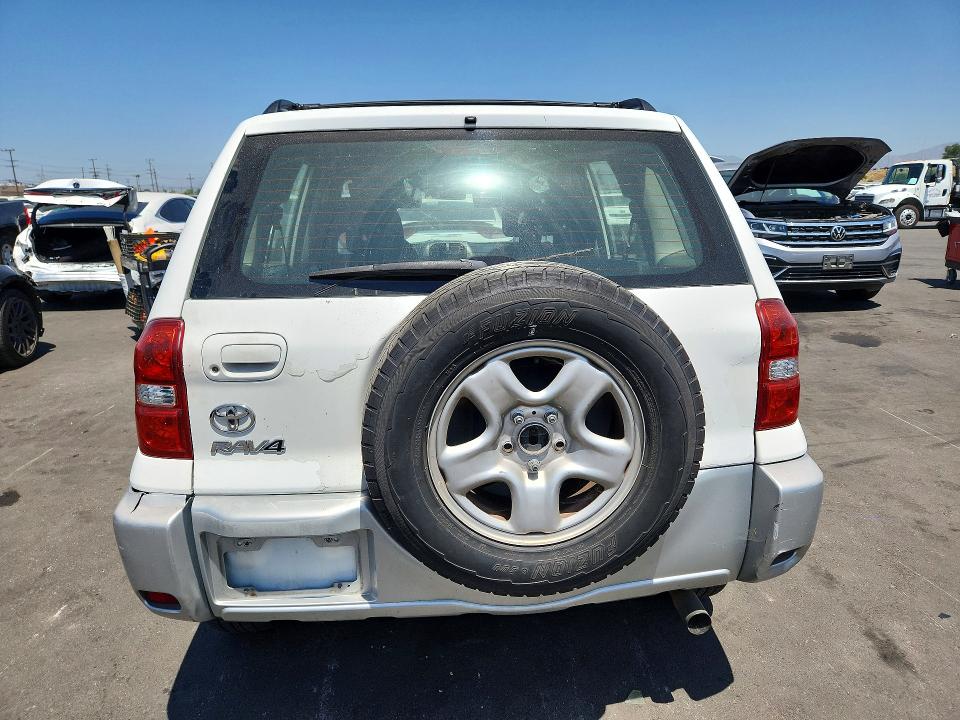 2004 Toyota Rav 4 VIN JTEGD20V040006182 COPART salvage auction — MINOR DENT/SCRATCHES, Ca - Dis/Dlr/Exp Only Clean Title, sold $975 on 2026-07-15 (photo 6)