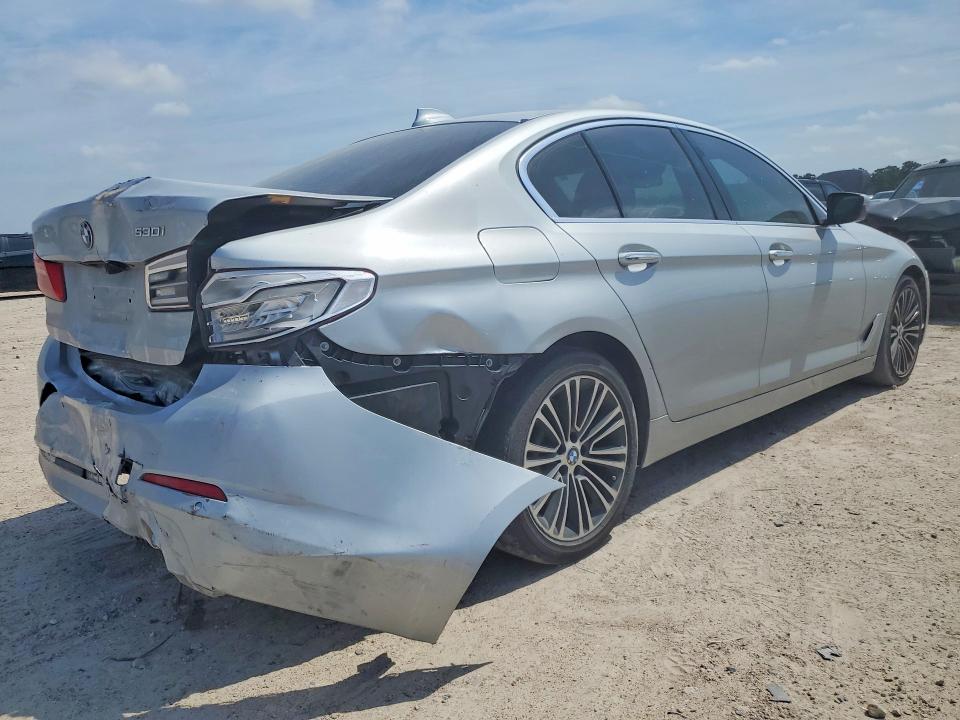 2018 BMW 5er VIN WBAJA5C51JWA57179 COPART salvage auction — REAR END, Tx - Salvage Vehicle Title, sold $150 on 2026-07-21 (photo 3)