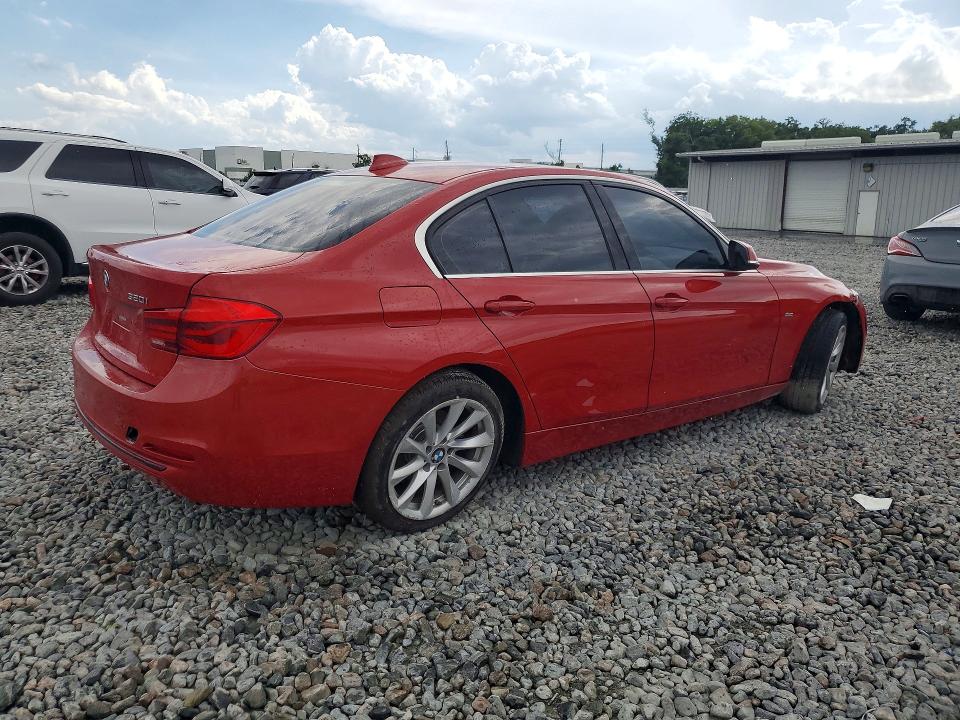 2017 BMW 3er VIN WBA8E1G37HNU16892 COPART salvage auction — FRONT END, Fl - Cert Of Title Slvg Rebuildable, sold $3,050 on 2026-07-20 (photo 3)