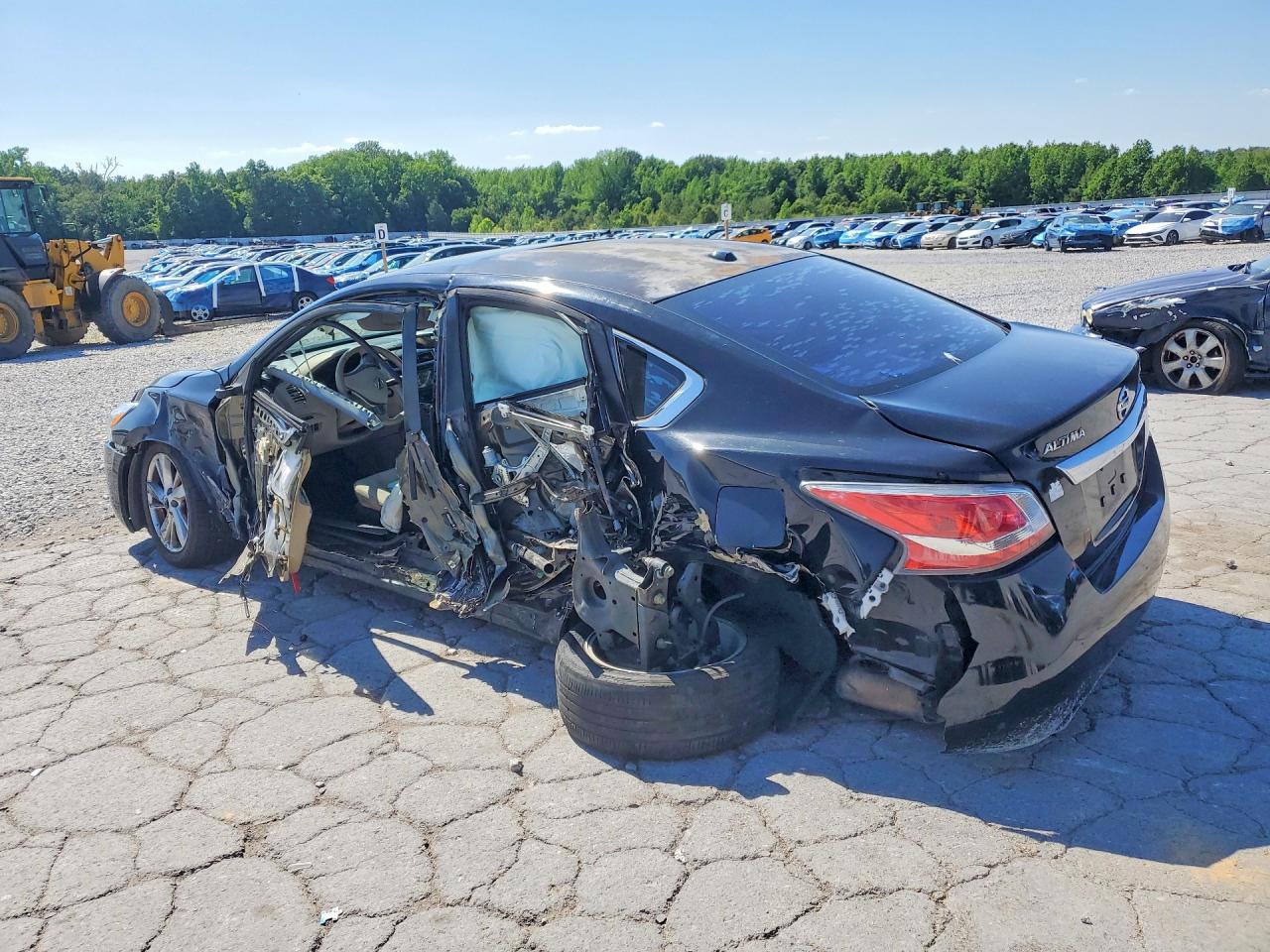 2015 Nissan Altima VIN 1N4AL3AP7FC231158 COPART salvage auction — All Over, TN - SALVAGE CERTIFICATE, sold $475 on 2026-06-23 (photo 2)