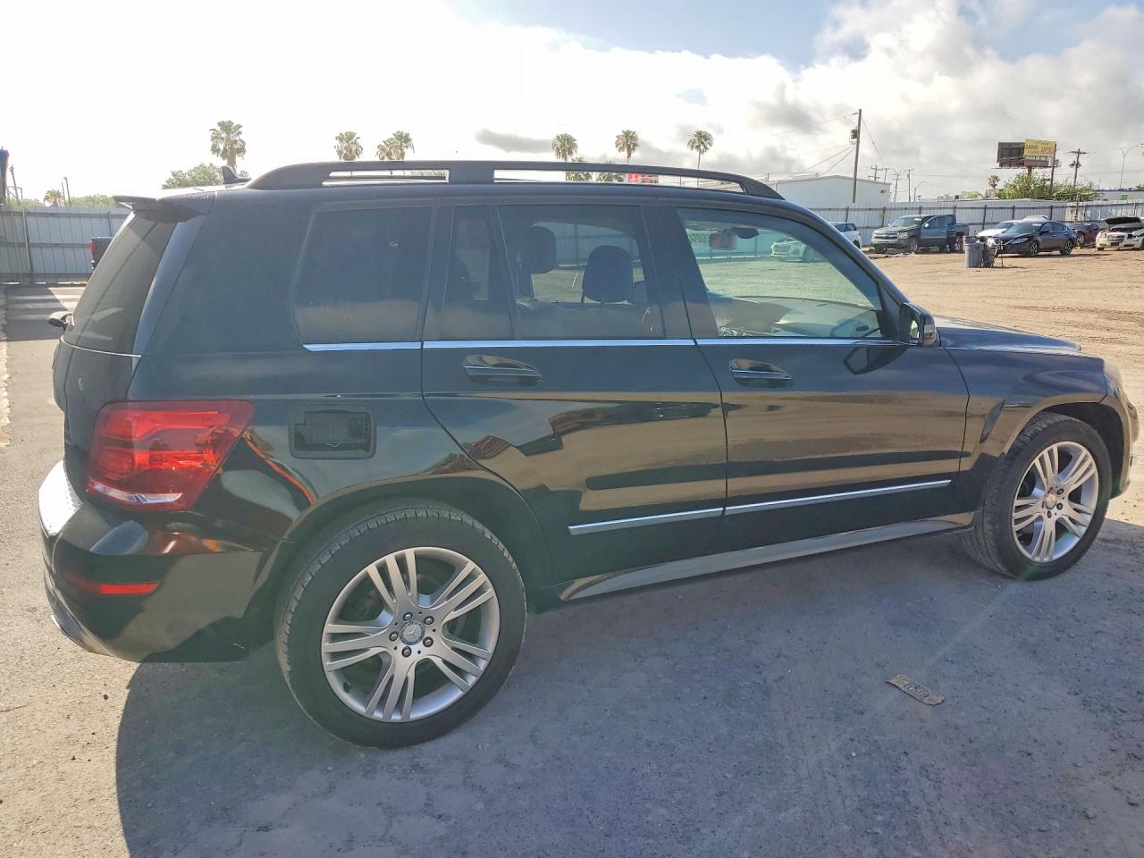 2015 Mercedes-Benz GLK-Class VIN WDCGG5HB0FG341891 COPART salvage auction — Front End, TX - CERTIFICATE OF TITLE (P), sold $4,500 on 2026-07-01 (photo 3)
