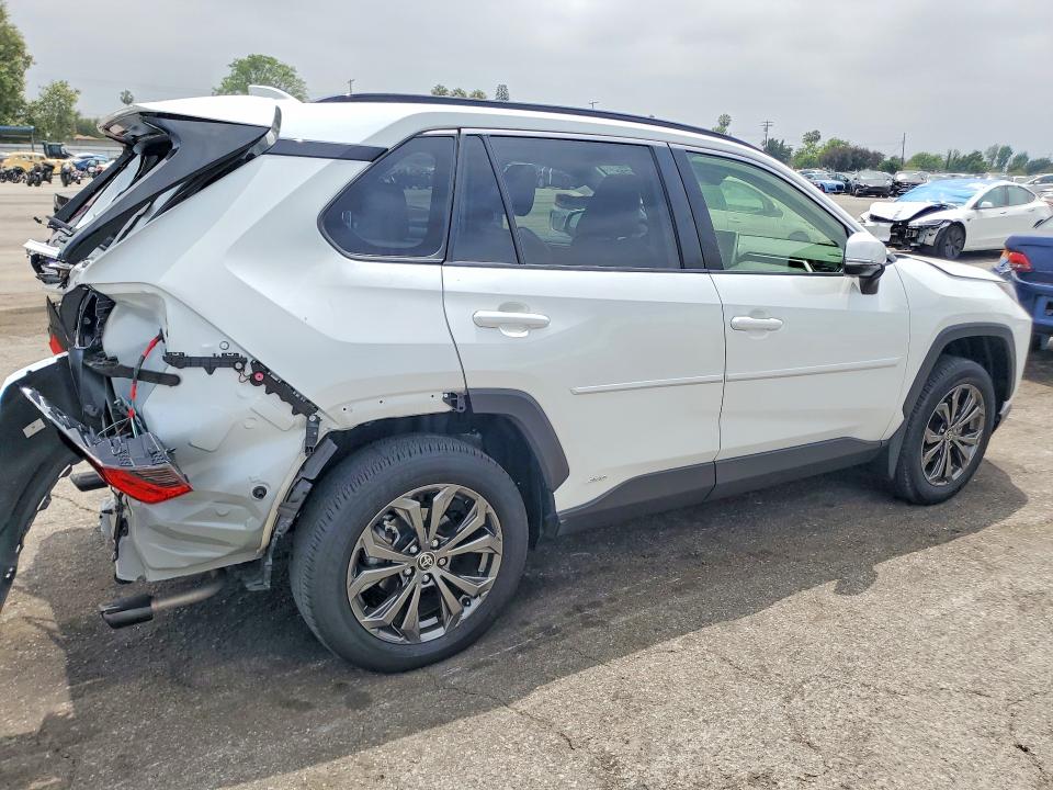 2025 Toyota Rav 4 VIN JTMB6RFVXSJ069869 COPART salvage auction — REAR END, Ca - Salvage Certificate, sold $14,300 on 2026-07-02 (photo 3)